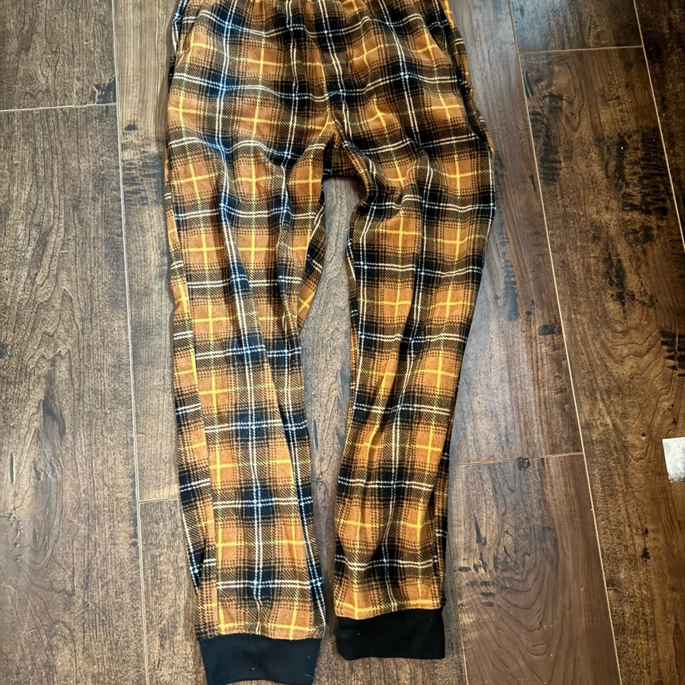 Old Navy Black and Orange Pajama Bottoms